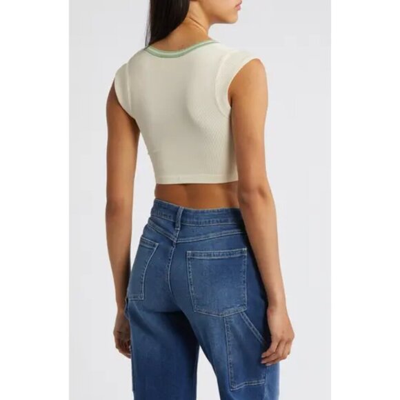 BDG Urban Outfitters Going for Gold Crop Top in Green Size X-Small/Small - Picture 9 of 9